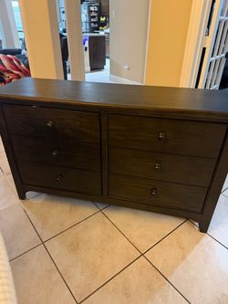Crib, Mattress and changing table