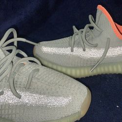 Size 5.5 women yeezys