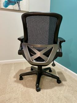 Office Chair with Adjustable arms