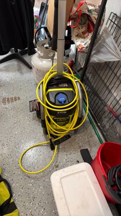 RYOBI  electric pressure washer 2000PSU