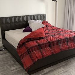 Beautiful RH King Bed