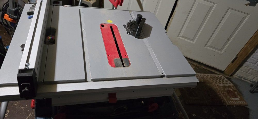 Bosch Table Saw