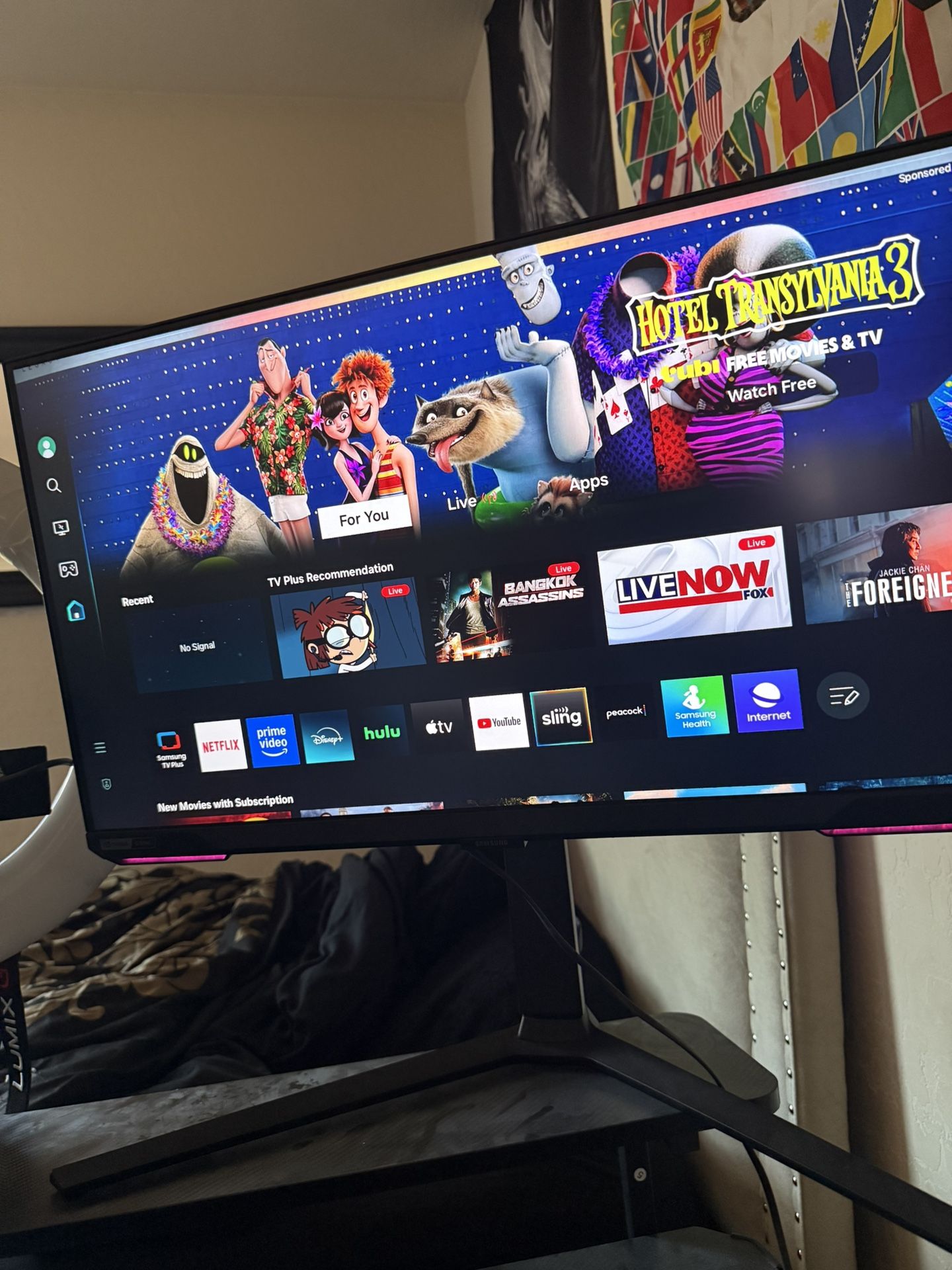 4k Gaming PC Samsung Monitor With LED Lights