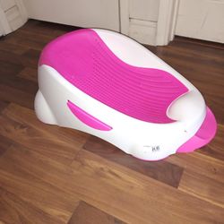 Clean Cradle Brand New,Pink And White For Babies