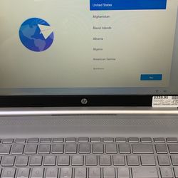 HP 15-DY2032 Laptop i5, 8GB, 256 GB