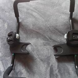 Chicco keyfit 30 carseat adapter- Uppababy