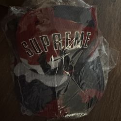 Supreme Nike Arc Corduroy 6 Panel Hat