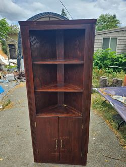 Very Nice corner cabinet  very good shape