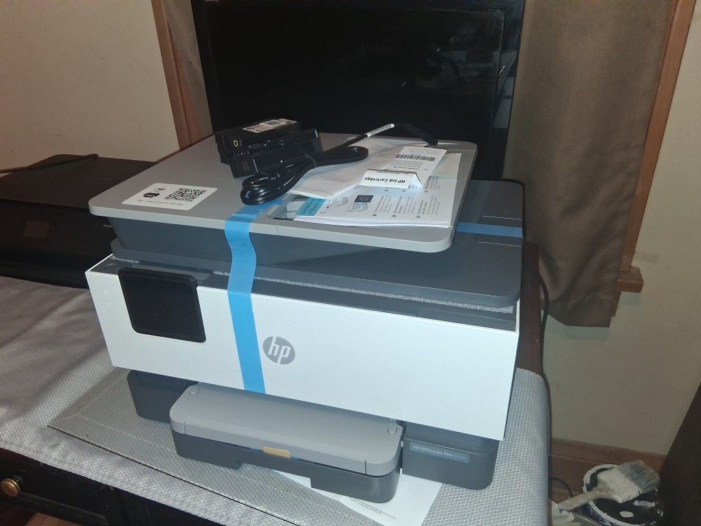 HP Desk Jet All In One.. "Brand New Never Used"