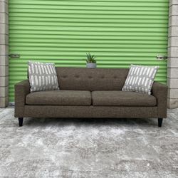 *Free Delivery* Modern Couch Sofa 3 Seater
