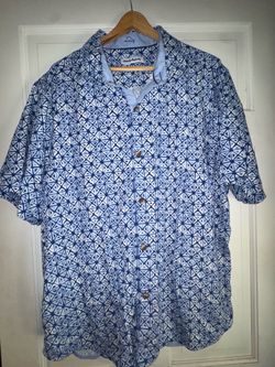 Tommy Bahama Short Sleeve Button-Up Shirt XL