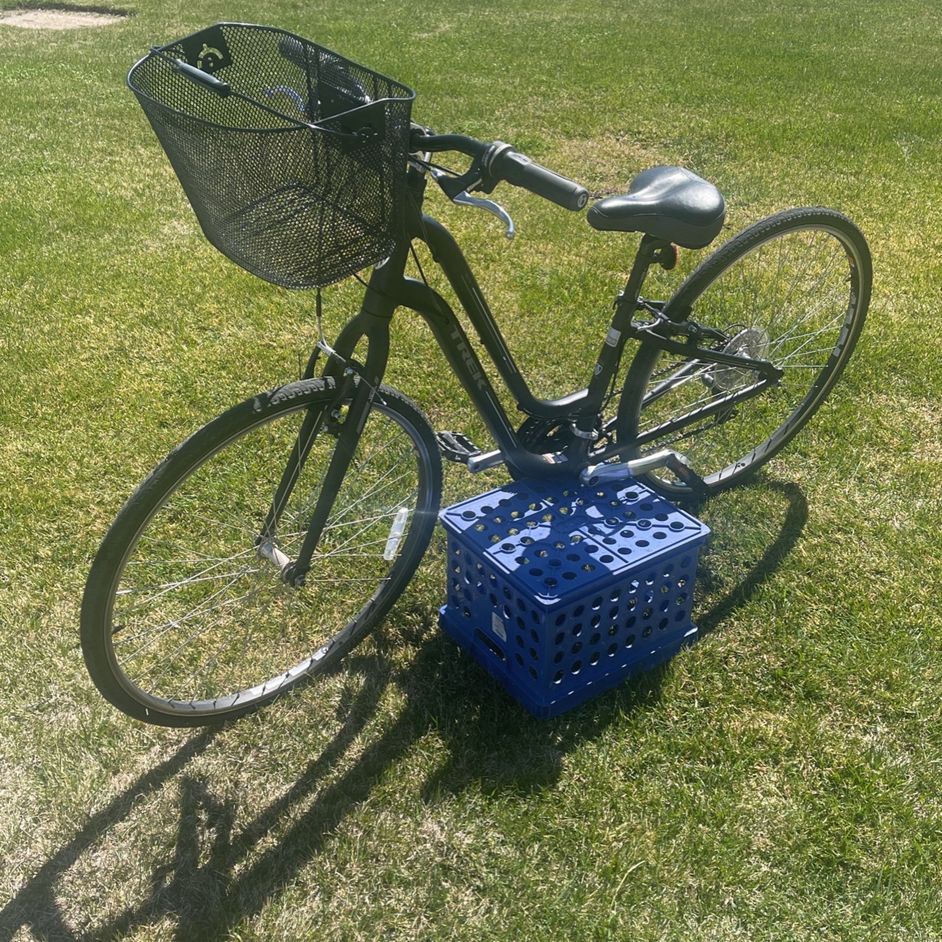Trek Women’s Touring Bike