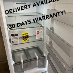 New Freezer Upright Standing 