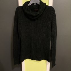 Woman’s Sweater (size XL)