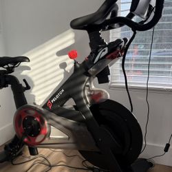 Peloton Bike