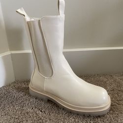 Fashion Nova Do Better Flat Booties