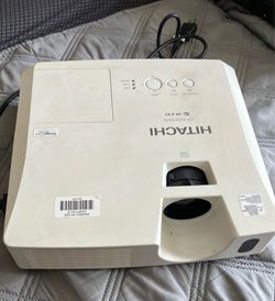 Hitachi projector as is