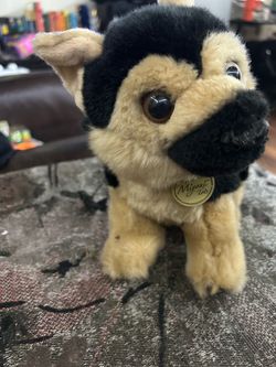 Stuffed plush toy