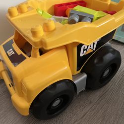 Mega Bloks Cat Dump Truck