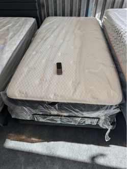 Twin XL adjustable base with mattress