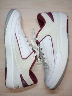 Men's Size 10 Air Jordan 2 Low Cherrywood