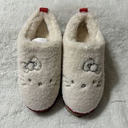 Hello Kitty Slippers