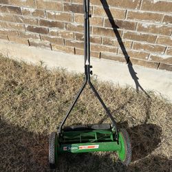 Manual Push Lawn Mower 