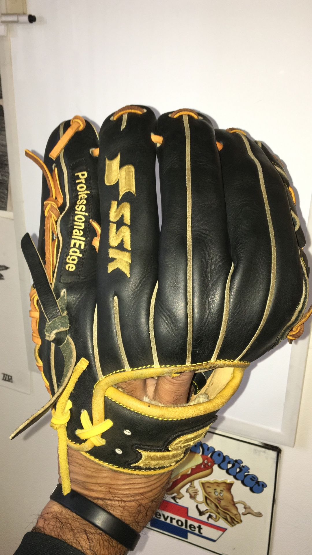 Baseball Glove MLB