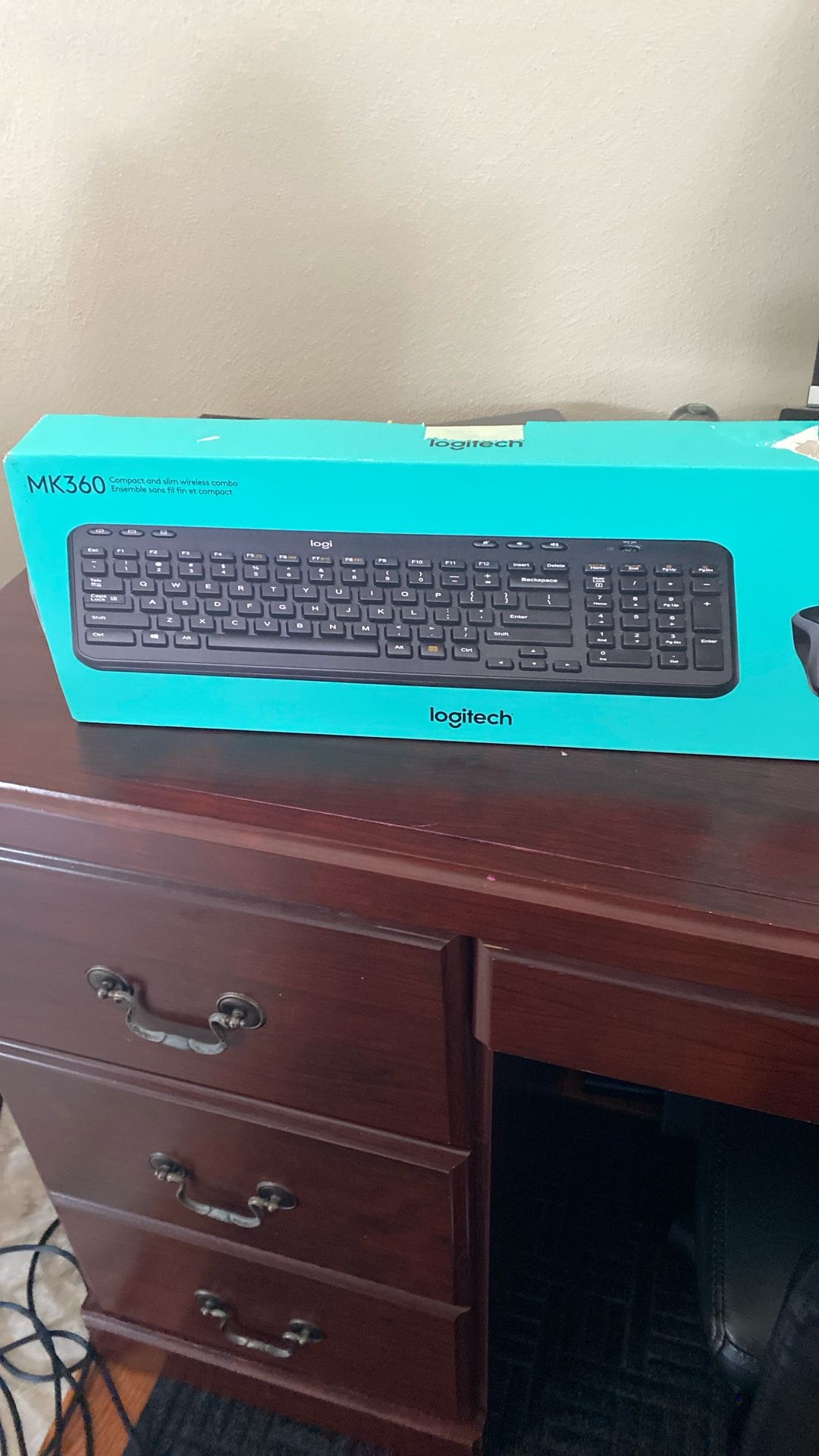 Logitech Keyboard