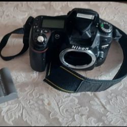 Nikon D80 Digital SLR Body Only Camera Black UNTESTED W/ BATTERY