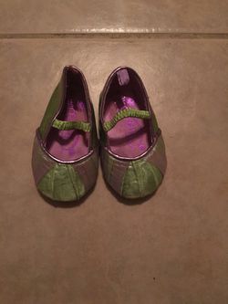 Girls Tinkerbell shoes 12-18 mo