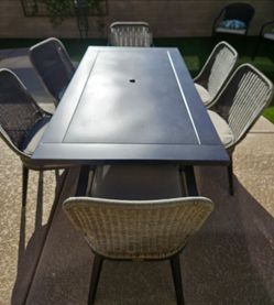 Table Set