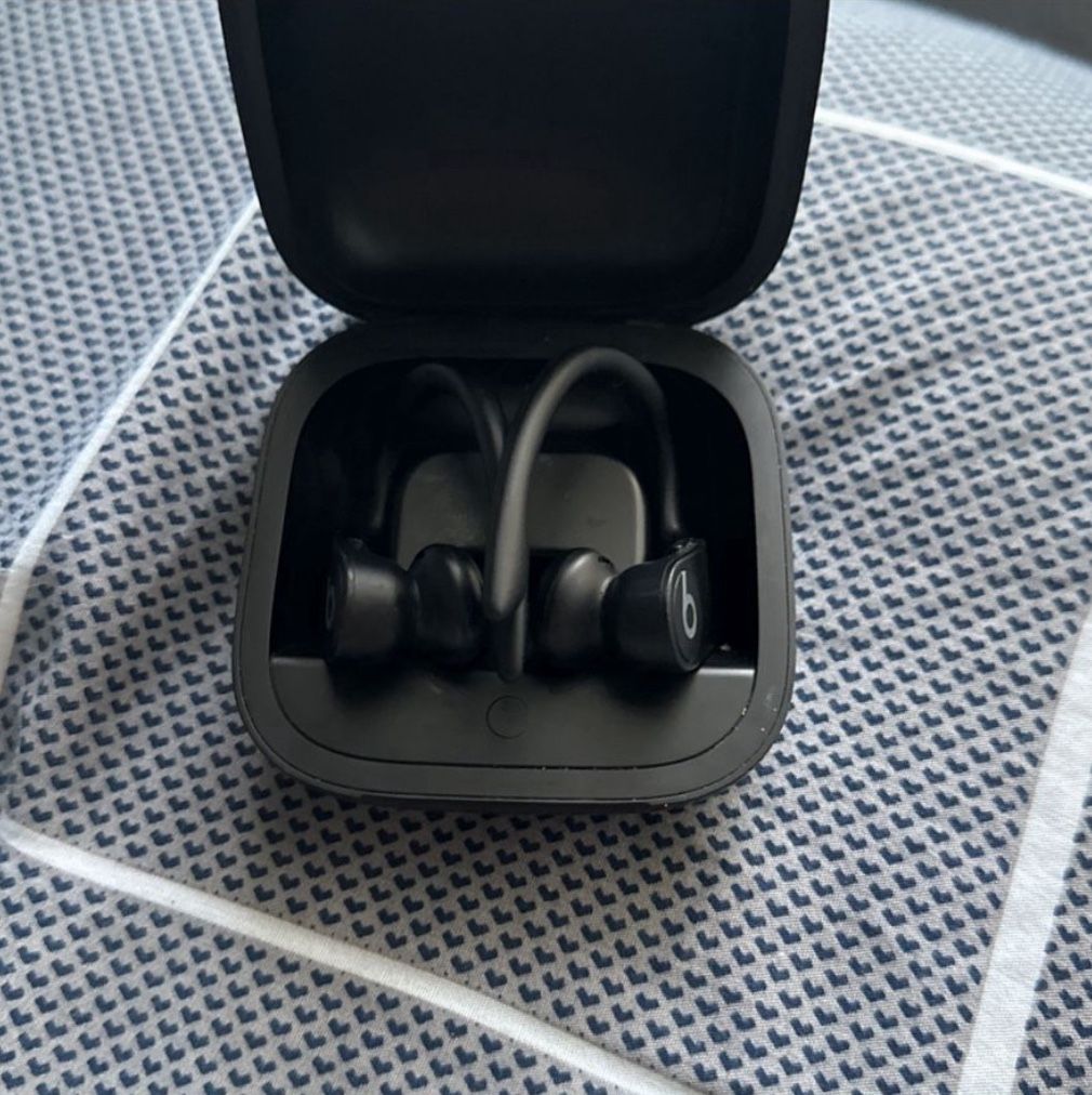 Powerbeats Pros