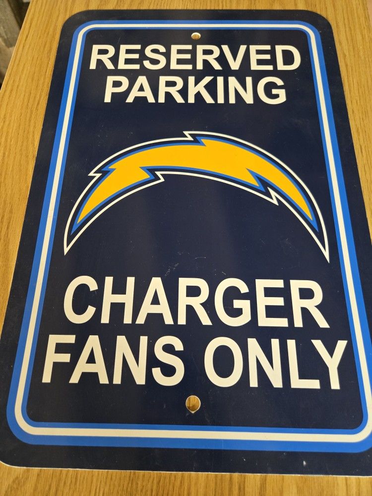 Fanmats NFL Los Angeles Chargers Reserved Parking Sign Large Decor 12"x 18"