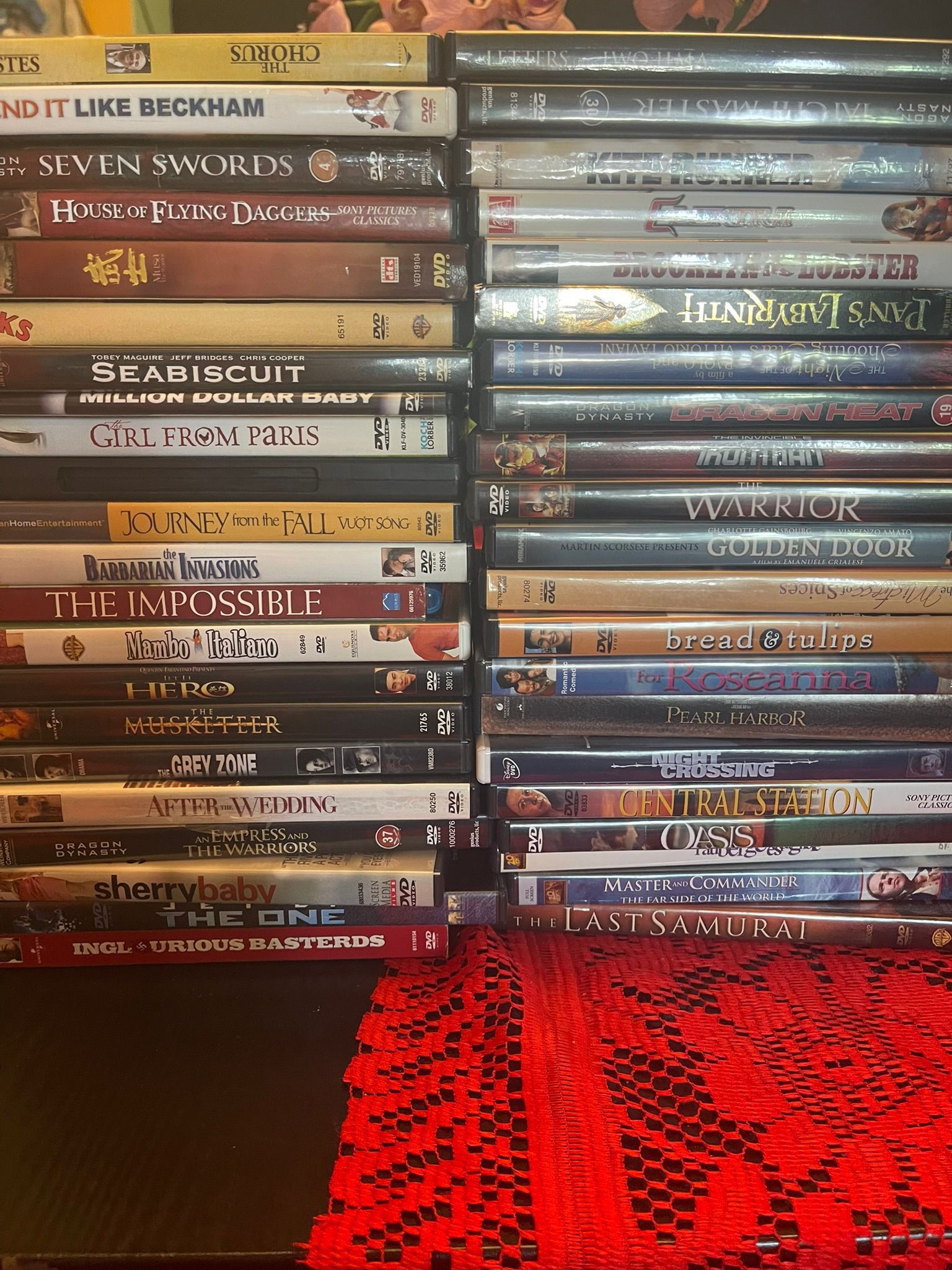 40 DVDs of different genres. They are all different films. 100% original. 