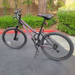 Mongoose 24 Kids Mountain Bike 