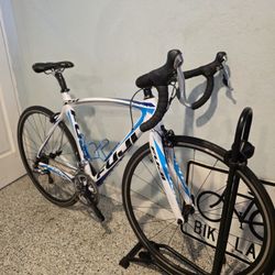 🔥🚲🔥Fuji sst 3.0LE
(54cm)🧍‍♀️🧍‍♂️5'5/5'9🔥🚲🔥