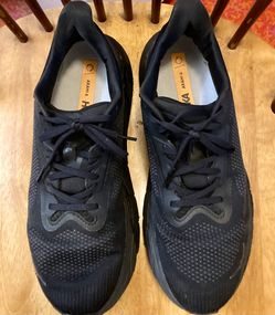 Hoka Arahi 6 good condition size 12.5