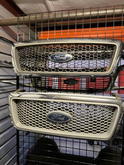 Ford F150 Grille