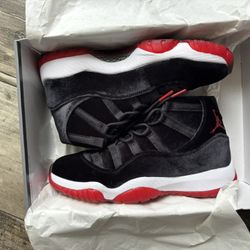 Women’s Jordan 11  Velvet Bred