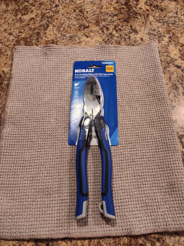 Pliers