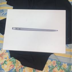 MacBook Air with Touch ID (BRAND NEW) 