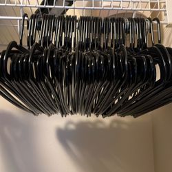 Plastic Hangers - Black 50 Pieces