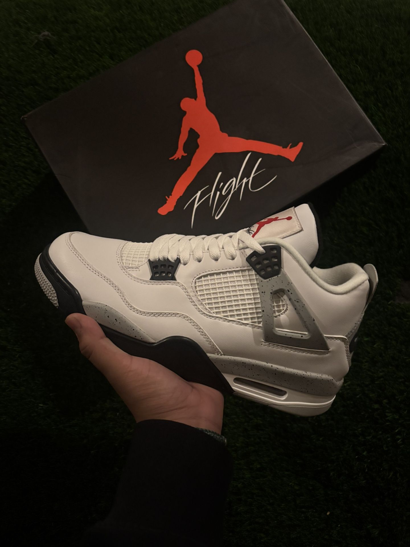 Jordan 4