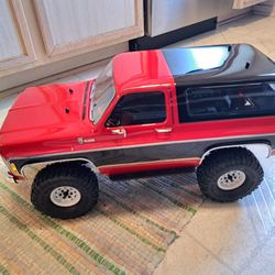 Brand New Traxxas TRX4 Blazer w/ LED Lights  & Metal Beadlock Wheels * No Transmitter * 1/10 Crawler 