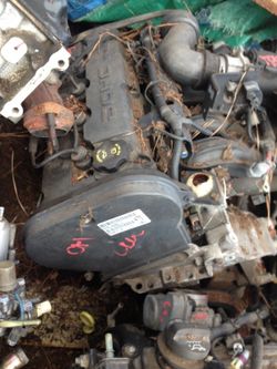 Chrysler or Crusier 2.4 engine