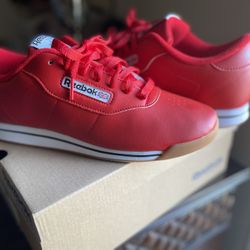 BRAND NEW SHOES REEBOK CLASSSIC