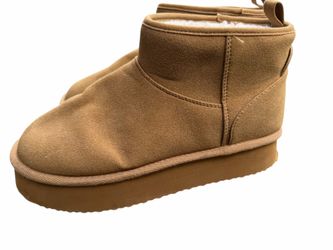 American Eagle Ankle Boot size 9