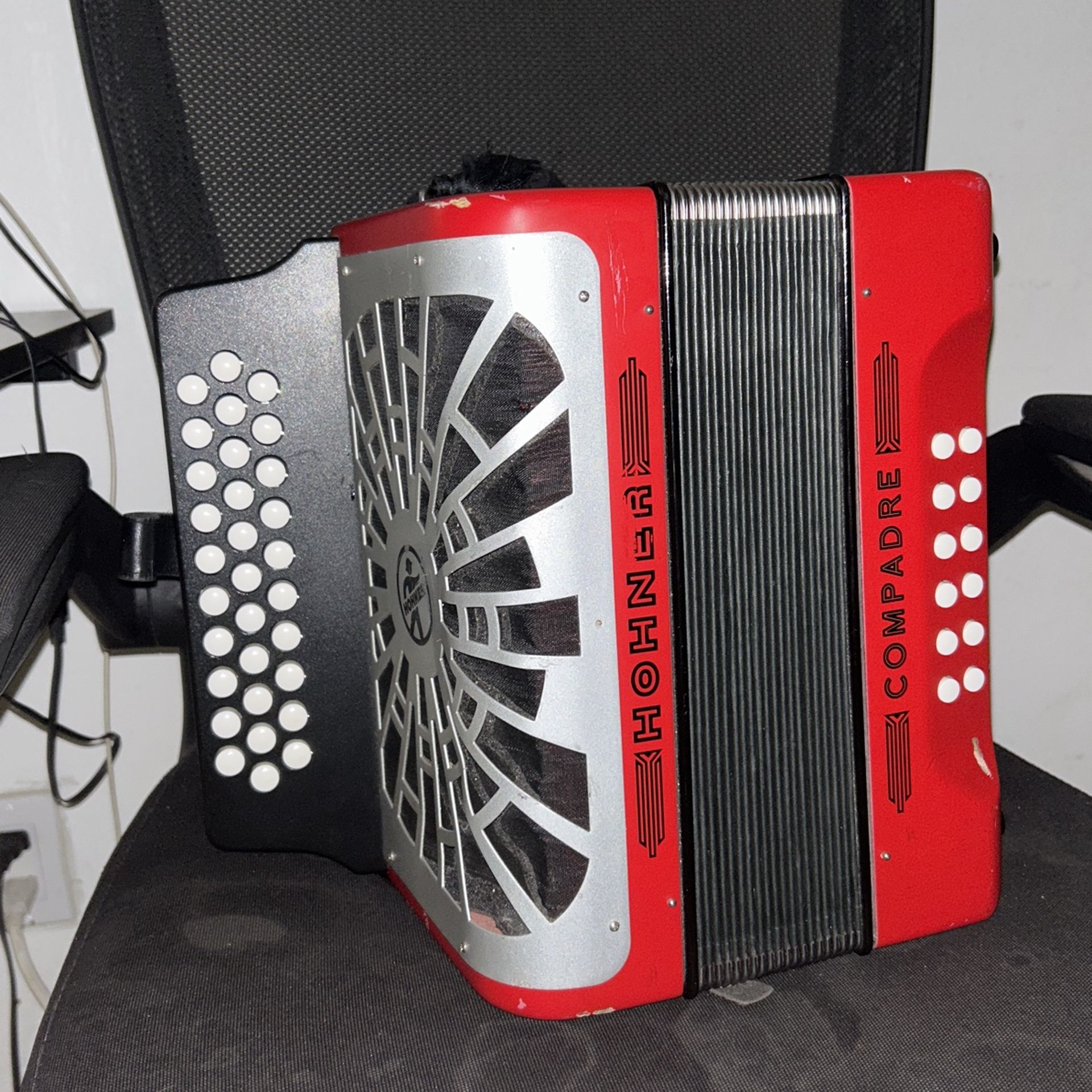 Hohner Compadre Accordian