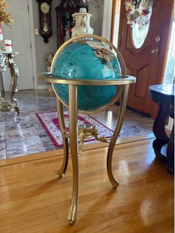 Display Globe